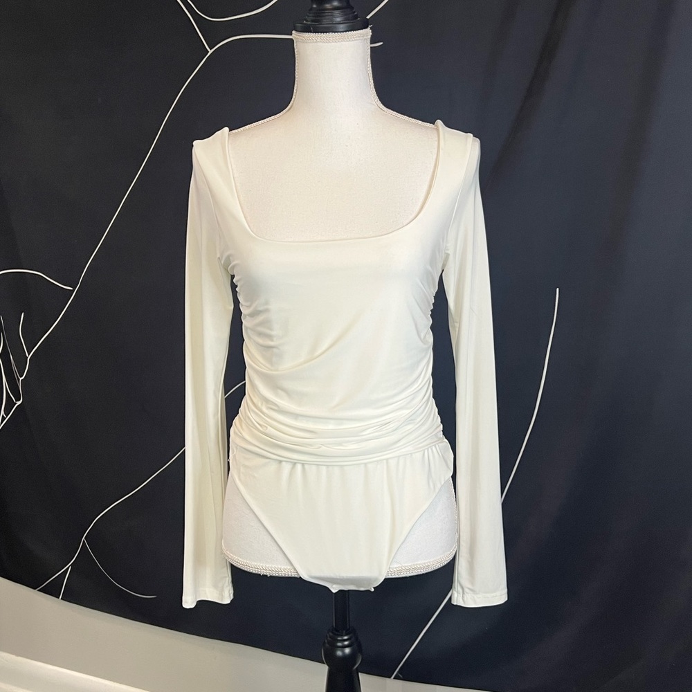 Pretty Little Thing White Bodysuit